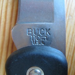 Нож BUCK 0110BKSLT FOLDING HUNTER LT
